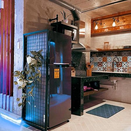 Clockworkorange Luxury Suites With Netflix 막탄 외부 사진